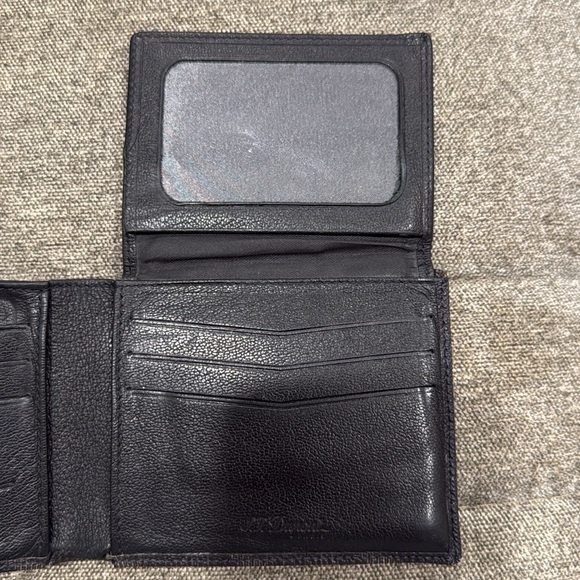 St DuPont men’s wallet - Picture 6 of 8